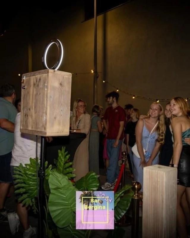 Leuke photobooth van steigerhout te koop en te huur, Ophalen of Verzenden, Overige