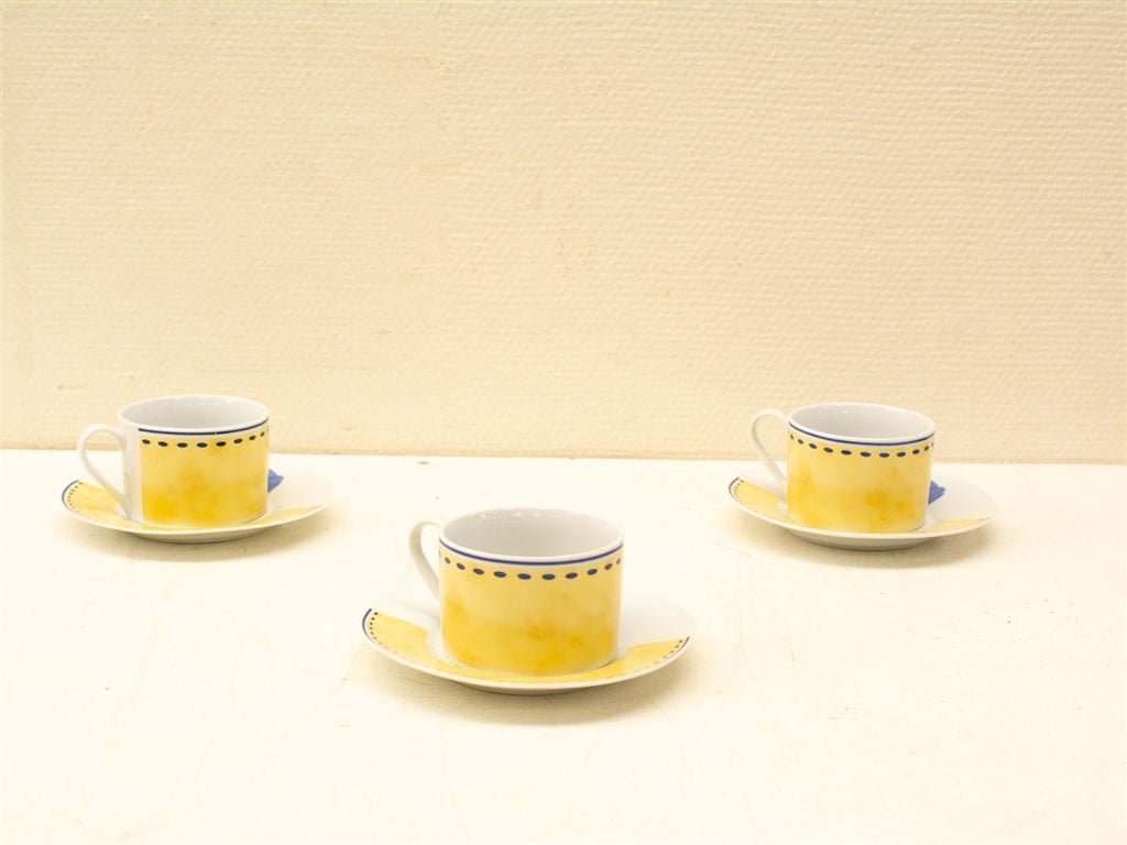Set 3 kopjes 3 schoteltjes 30631, Gebruikt, Ophalen of Verzenden, Bord(en), Wedgwood