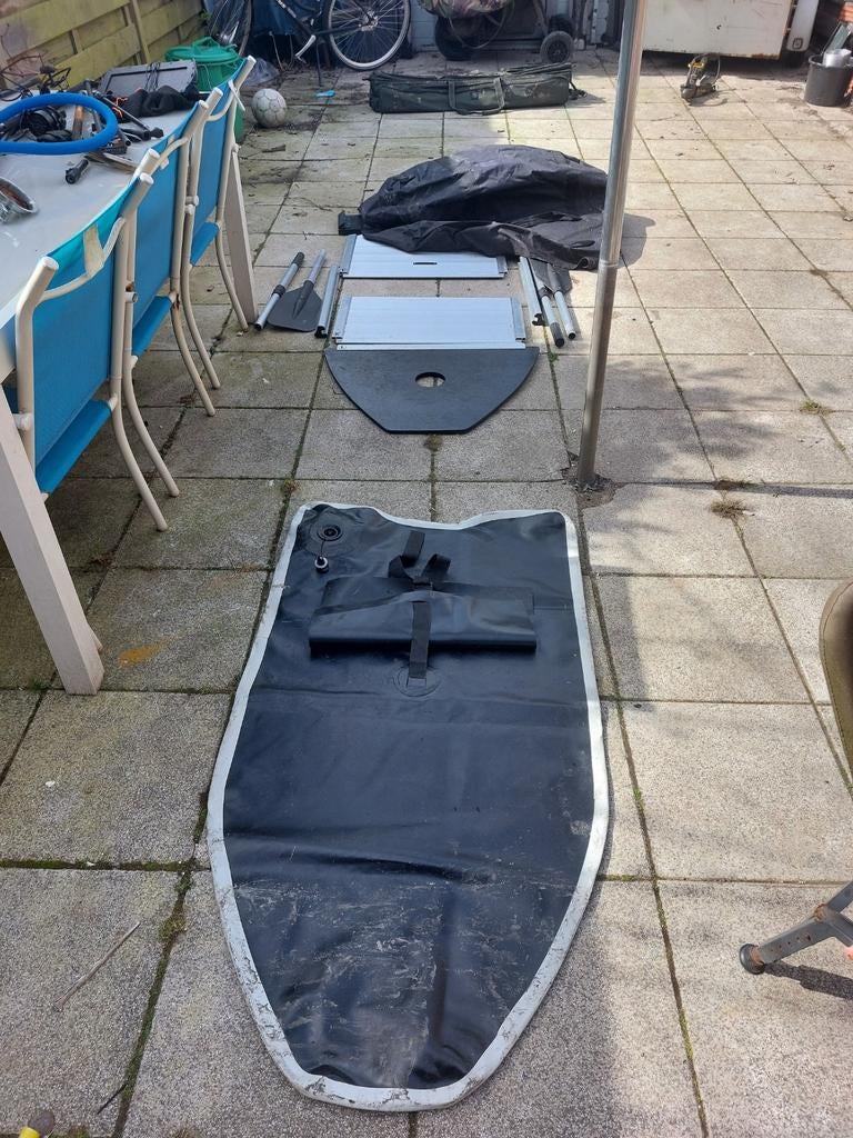 Stealth rubberboot nieuwstaat met doorzichtige bodem., Watersport en Boten, Hengelsport | Karpervissen, Ophalen, Zo goed als nieuw