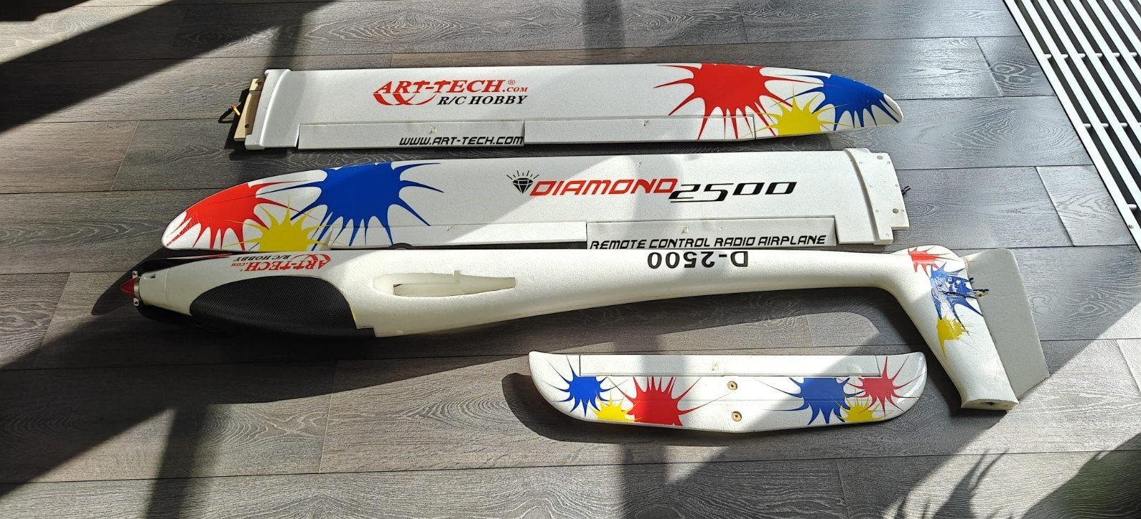 RC zweefvliegtuig van Art-Tech inclusief zender, Ophalen, Zo goed als nieuw, Elektro, RTF (Ready to Fly)