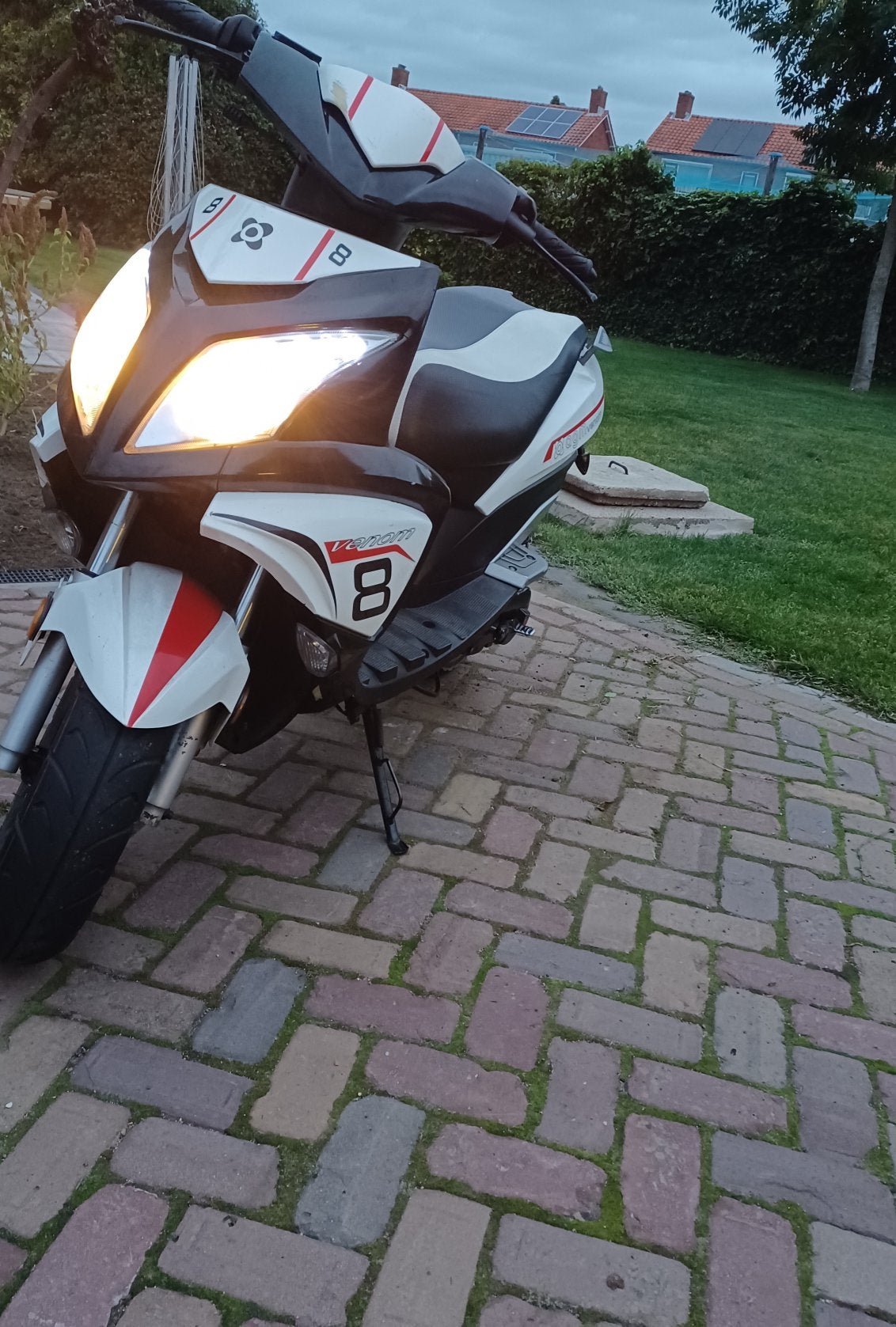 AGM scooter in onderdelen, Ophalen, Zo goed als nieuw, Benzine, Overige modellen