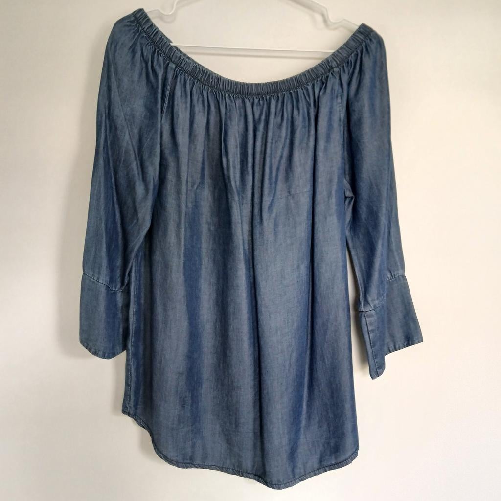 Cartoon bloesje, off Shoulder - Maat S ZGAN  Denim stof, Blauw, Cartoon, Ophalen of Verzenden, Zo goed als nieuw