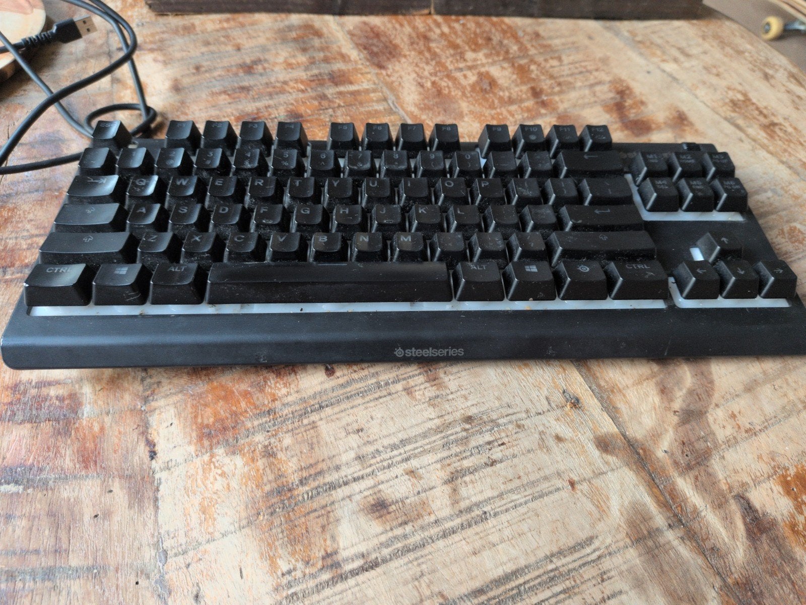 SteelSeries Apex 3 TKL RGB Gaming Toetsenbord, Computers en Software, Toetsenborden, Gebruikt, Verlichte toetsen, Ophalen of Verzenden