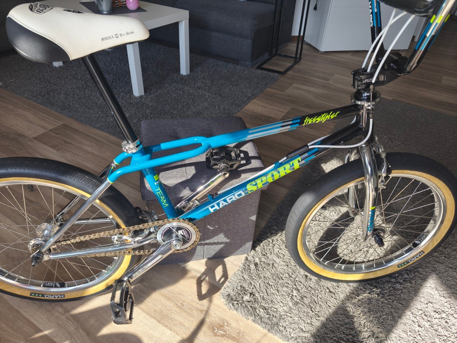BMX Haro Lineage Sport Freestyler, Fietsen en Brommers, Ophalen of Verzenden