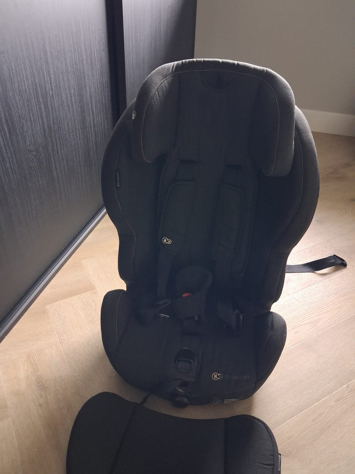 Kinderkraft autostoel, Kinderen en Baby's, Autostoeltjes, Ophalen, Zo goed als nieuw, Overige merken, Isofix
