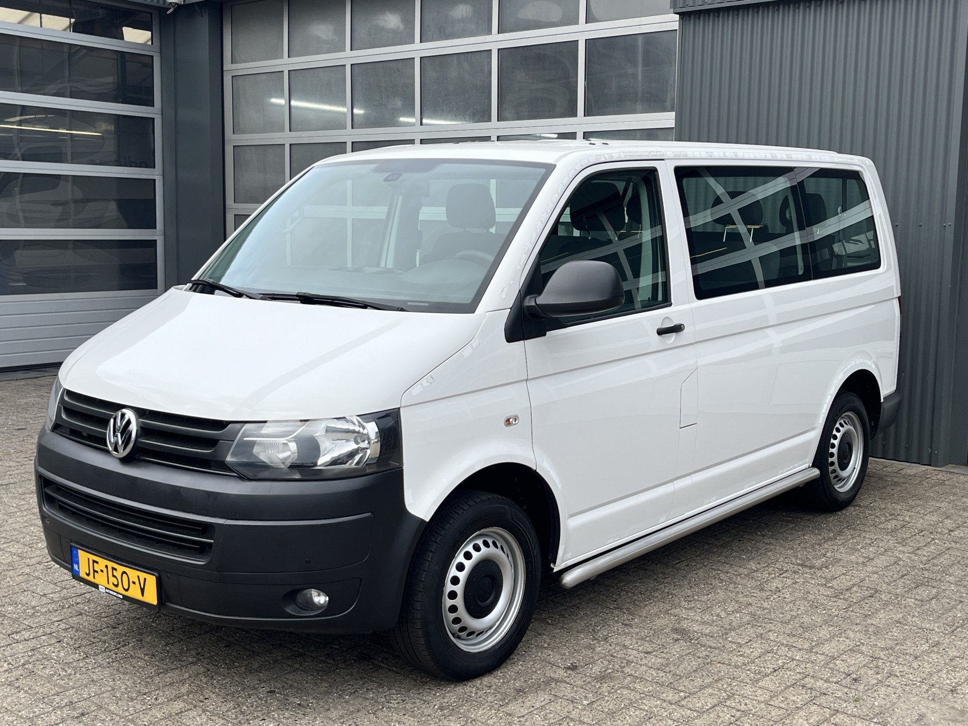 Volkswagen Transporter Kombi 2.0 TDI L1H1 Airco Cruise contr, Auto's, Euro 5, Stof, Gebruikt, 2500 kg