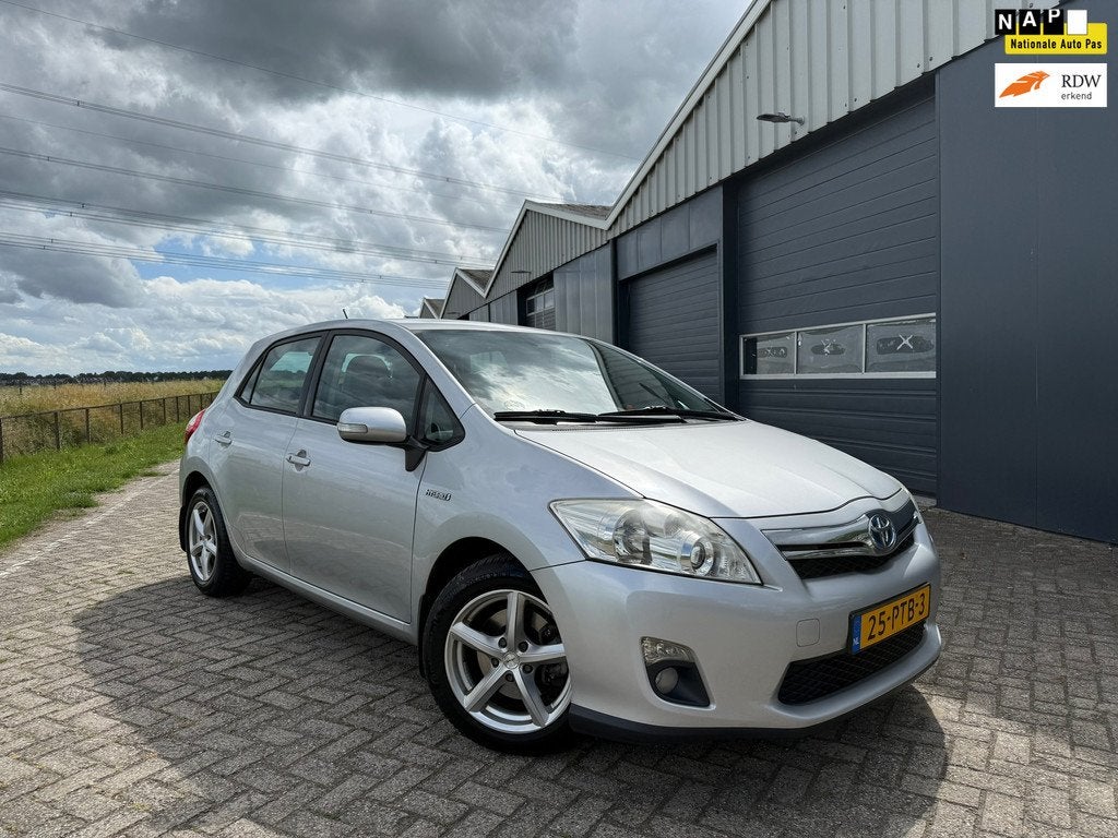 Toyota Auris 1.8 Full Hybrid Executive Keyless/Navi/Camera, Auto's, Euro 5, Gebruikt, 4 cilinders, 25 km/l