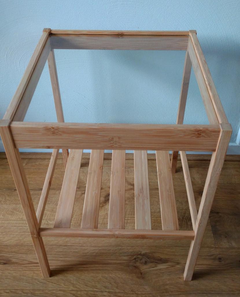 Ikea Nesna bijzettafeltje/nachtkastje voor 15,-, Ophalen, Minder dan 55 cm, Vierkant, Zo goed als nieuw