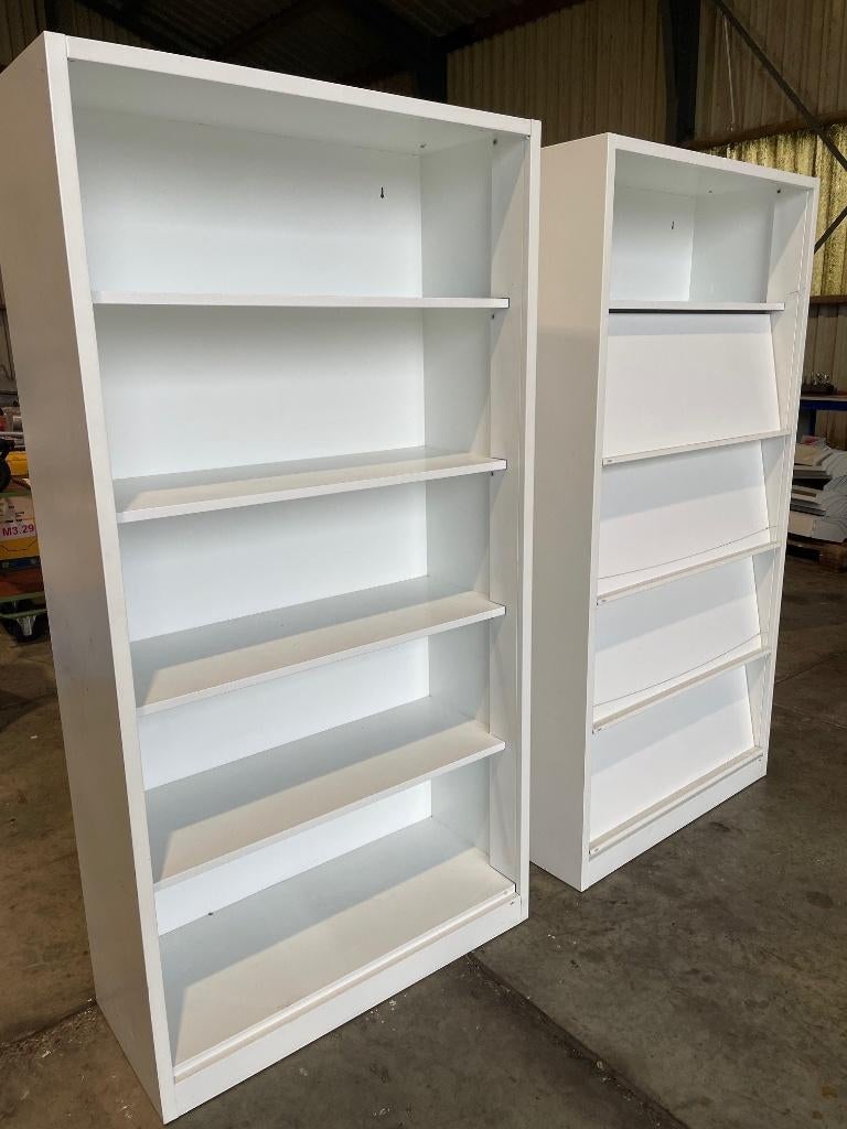 Boeken/Displaykasten, Ophalen, Bonsink Aquaservice, Gebruikt, Bonsink Aquaservice