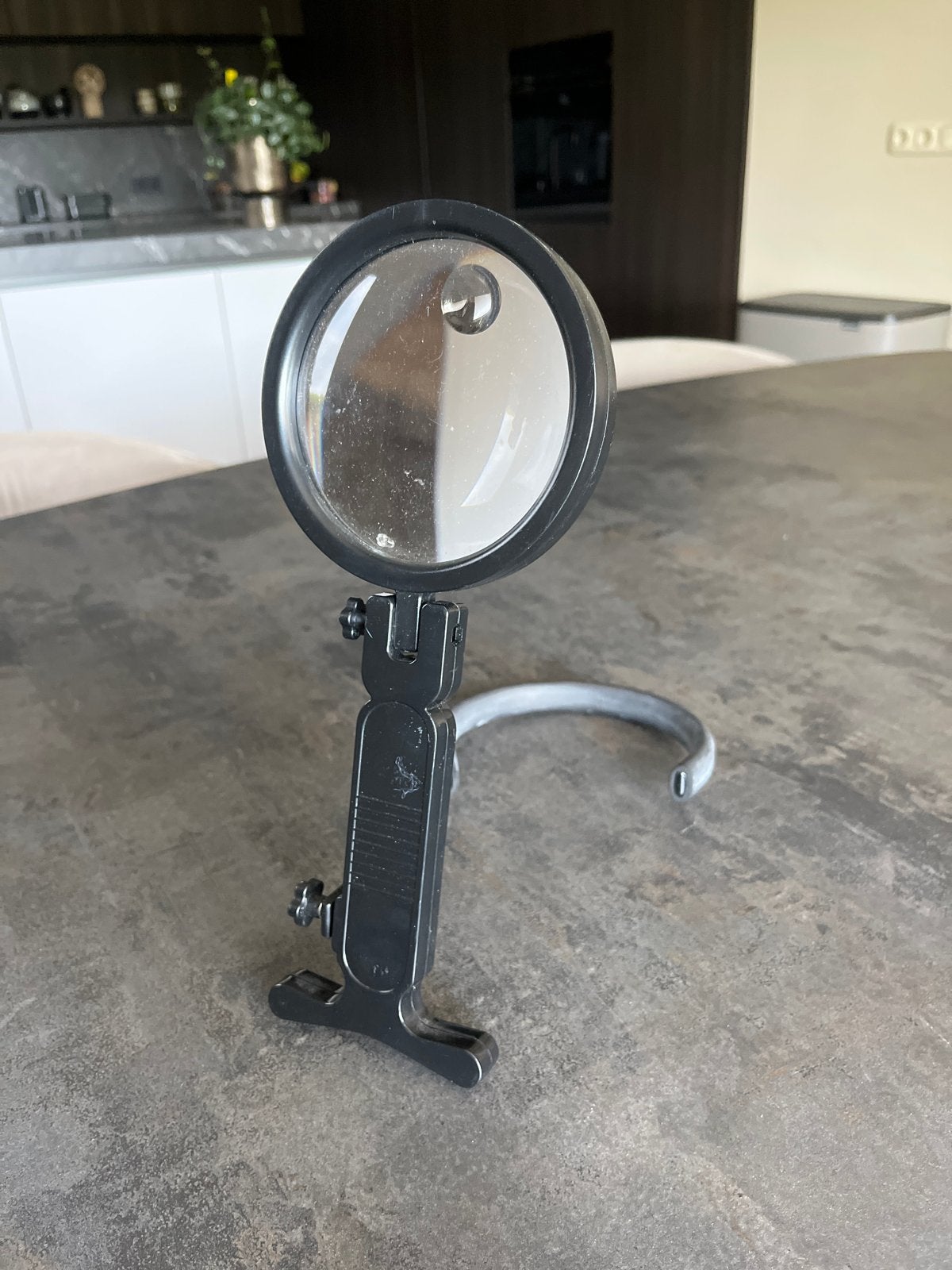 Loep met staander en extra vergrootglas, Ophalen of Verzenden, Gebruikt, Vergrootglas of Loep