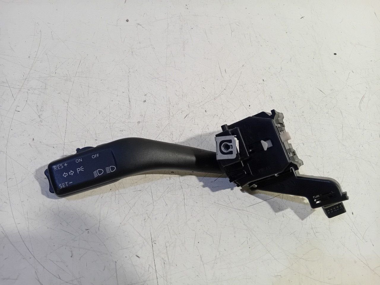 Richtingaanw schakelaar Seat Leon, Onderdelen@venauto.nl, Van der Ven Autorecycling B.V., Gebruikt, Ettenseweg 76, 4706 PB Roosendaal, The Netherlands