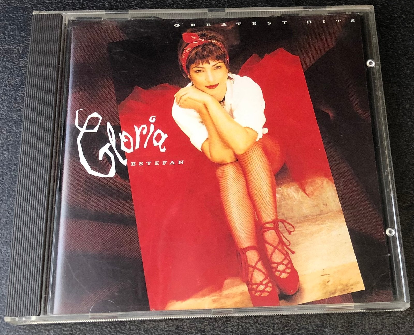 CD van Gloria Estefan, Greatest Hits uit 1992, Ophalen, Zo goed als nieuw
