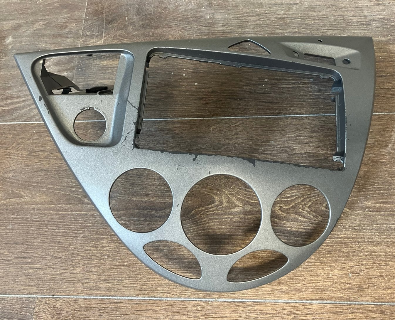 Ford Focus MK1 Middenconsole Radio Frame Grijs, Ophalen of Verzenden, Gebruikt, Ford