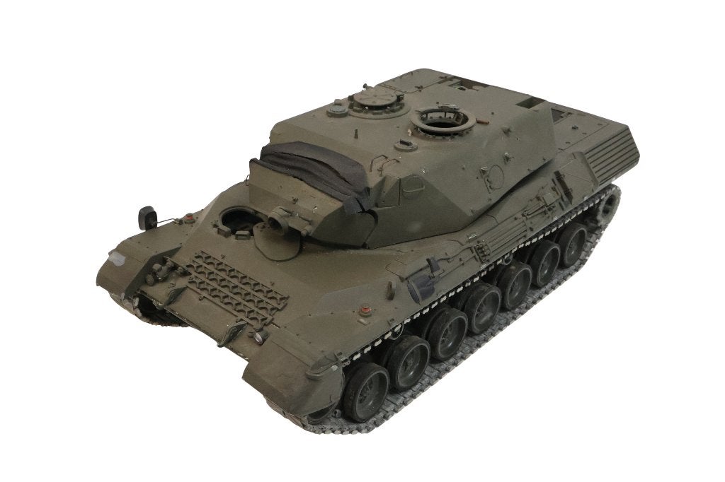 Tamiya Leopard 1/16 tank rc, Hobby en Vrije tijd, Modelbouw | Radiografisch | Auto's, Elektro, Gebruikt, Auto offroad, Ophalen of Verzenden