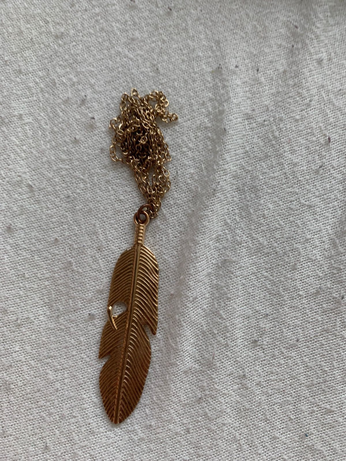 Gouden ketting met veerhanger, Ophalen, Gebruikt, Goud, Met hanger