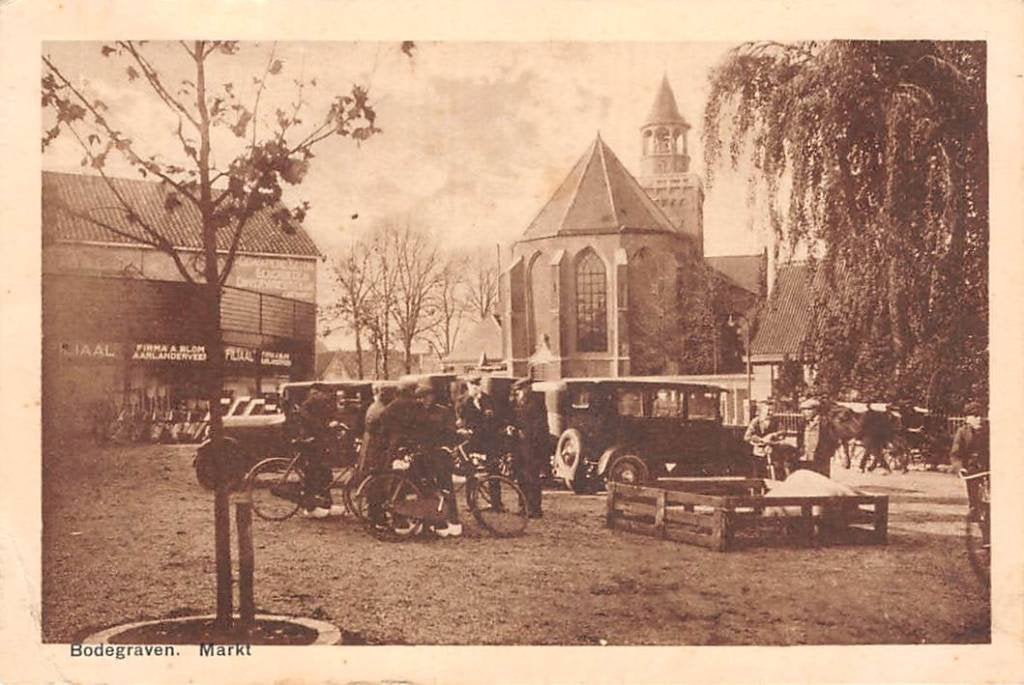 Bodegraven Markt Auto's, Ophalen of Verzenden, 1940 tot 1960, Gelopen, Zuid-Holland