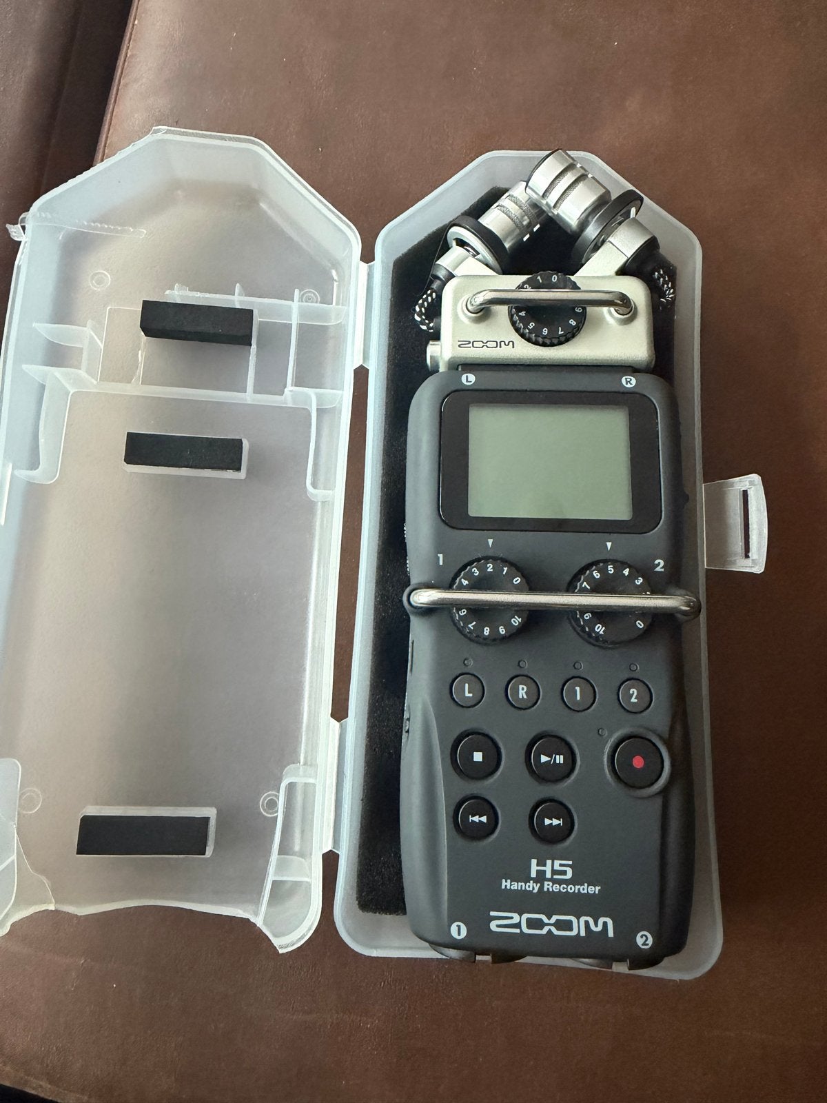 Zoom H5 Handy Recorder met XYH-5 Stereo Microfoon