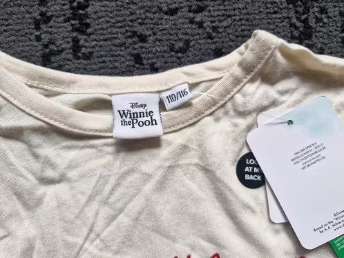 Beige winnie the pooh shirt Maat 110 h3, Zeeman, Jongen of Meisje, Onbekend, Nieuw
