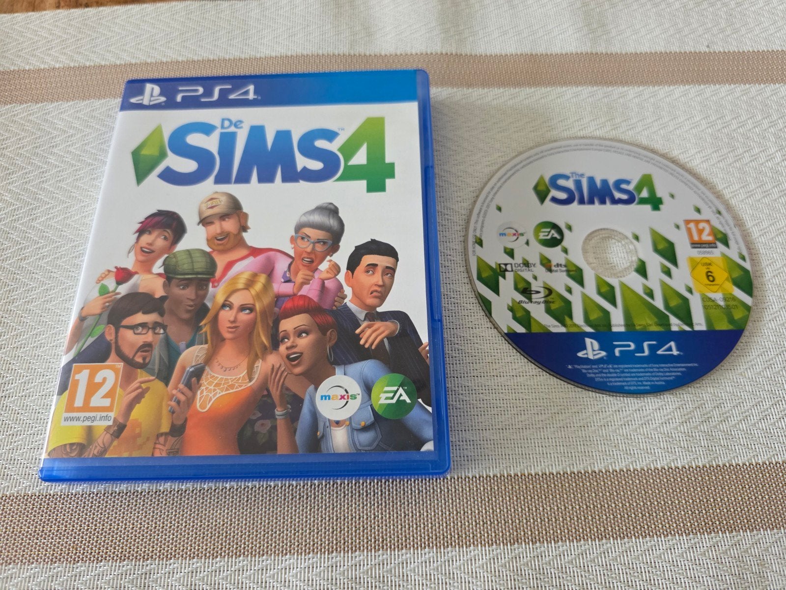 De Sims 4 PS4 - Zo goed als nieuw, 1 speler, Ophalen of Verzenden, Zo goed als nieuw, Vanaf 12 jaar