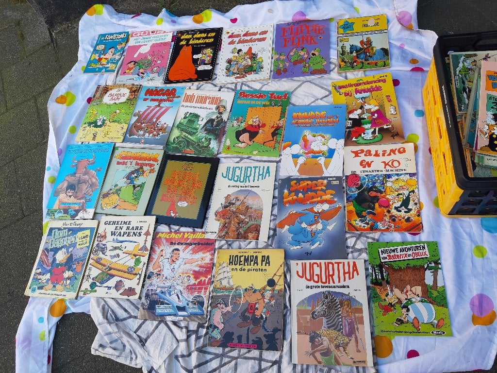 PINOCCHIO, Robbedoes, Hoempapa, Billie en bessie turf, Boeken, Ophalen, Zo goed als nieuw, Sprookjes