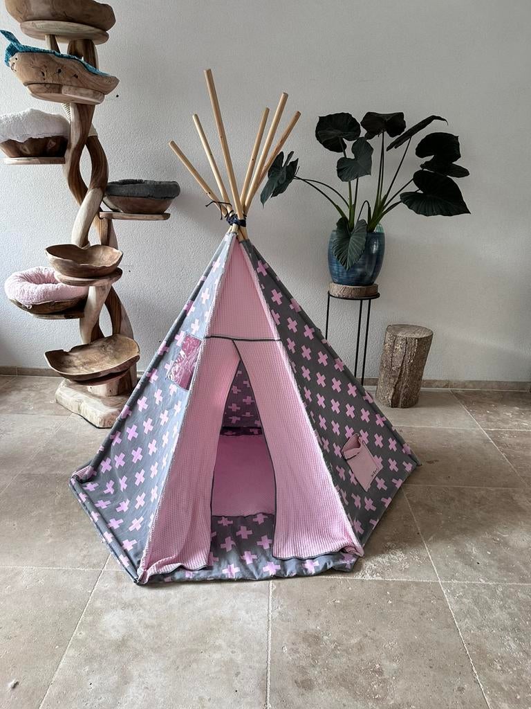 Leuke tipi tent XL met kleed, Ophalen, Gebruikt