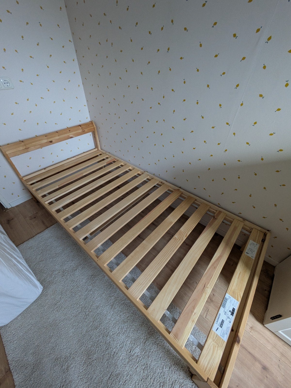 Ikea Neiden bed 200x180 met Hövag matras, Ophalen, Gebruikt, Wit, Tweepersoons