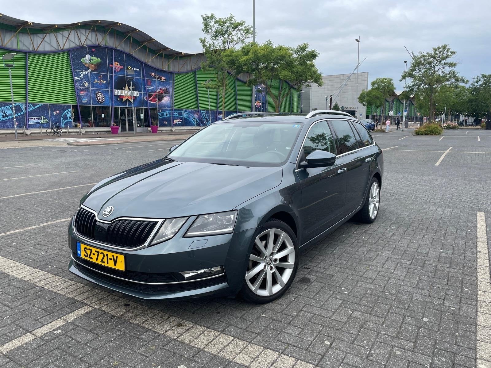 Skoda Octavia 1.0 TSI Greentech 115pk 2018 Grijs, Auto's, Voorwielaandrijving, 620 kg, 49 €/maand, Origineel Nederlands