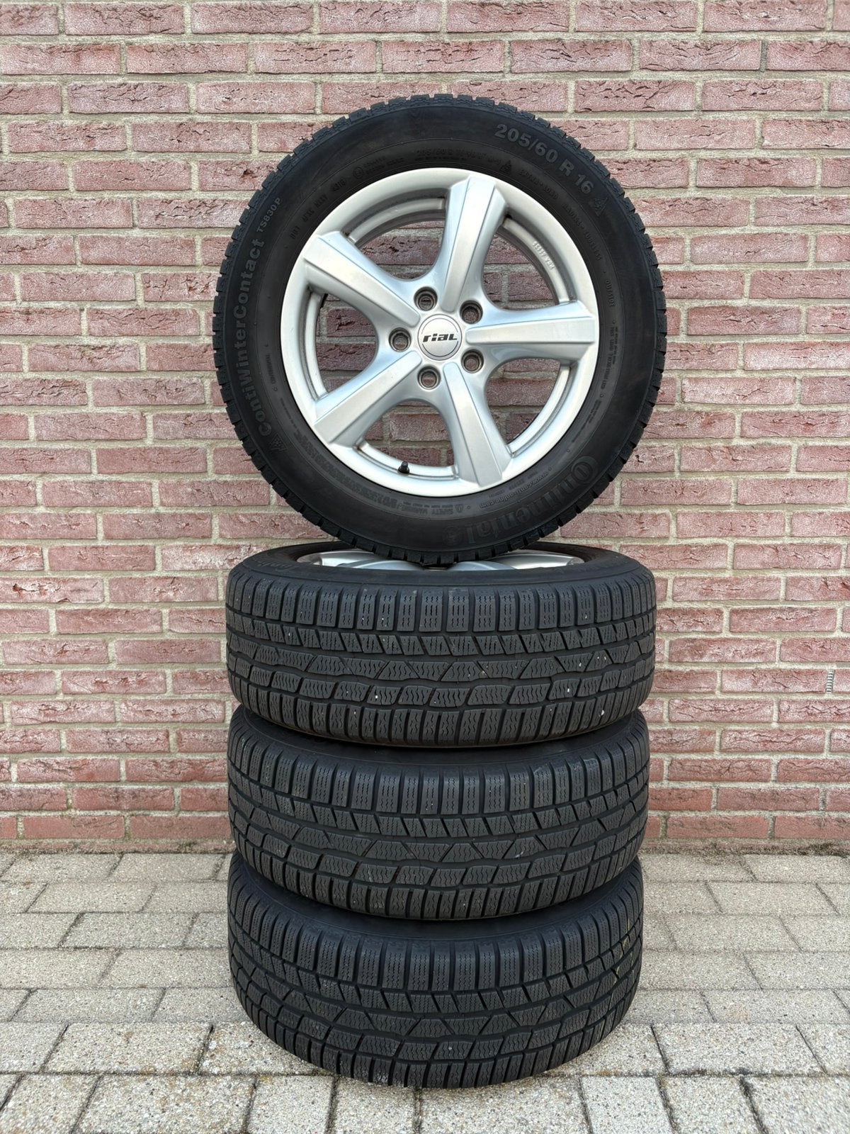 5x112 vw-audi-seat-skoda 205-60-16 inch conti winterset!, Auto-onderdelen, Ophalen, Gebruikt, 16 inch, Banden en Velgen