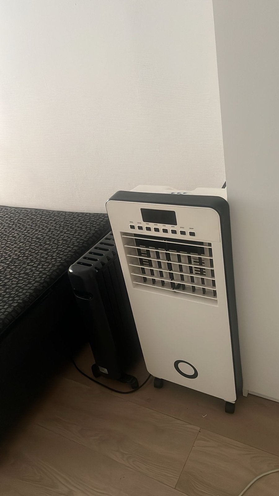 Mobiele airco/luchtkoeler met ventilator en timer, Witgoed en Apparatuur, Airco's, Zo goed als nieuw, Mobiele airco, Minder dan 60 m³