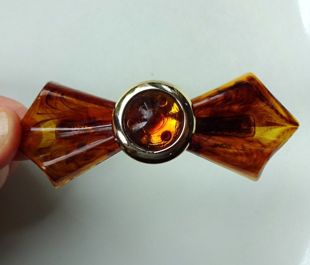 Jaren '70 schildpad-achtige haarclip: strik, Sieraden, Tassen en Uiterlijk, Ophalen of Verzenden, Gebruikt, Haarspeld