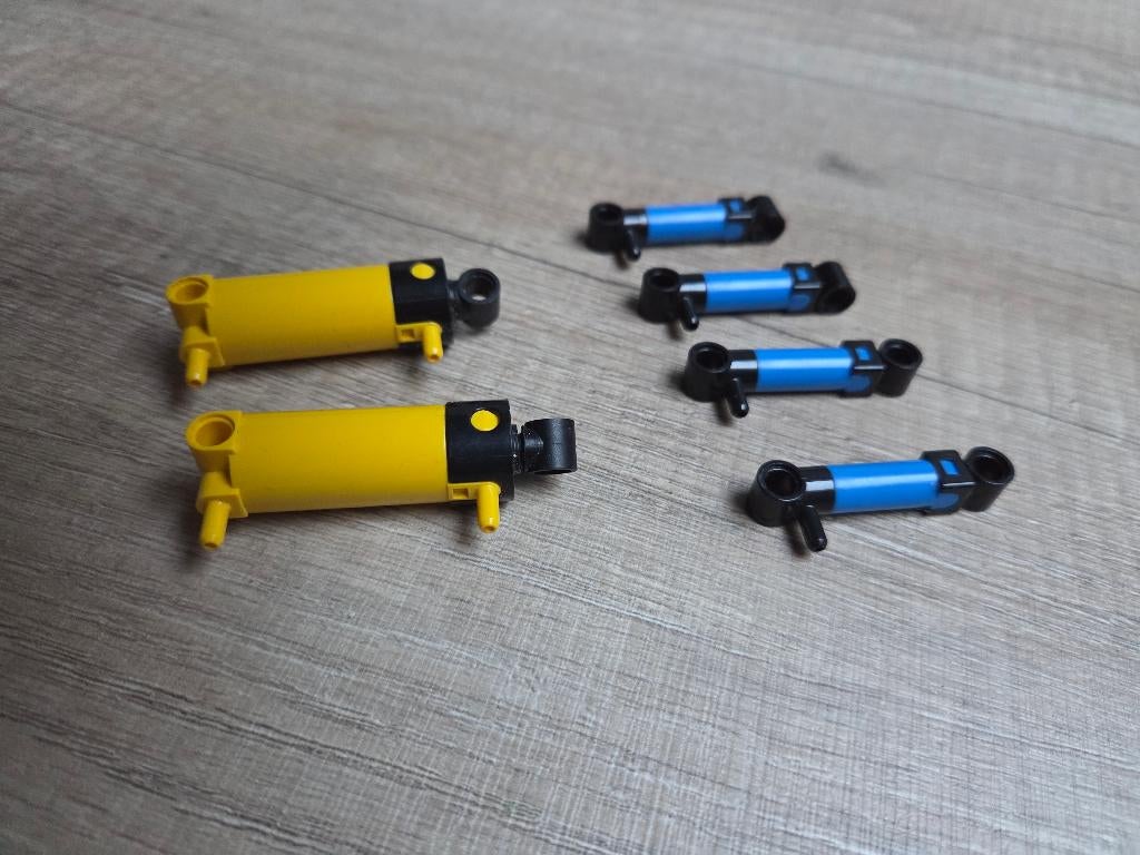 Lego Technic Pneumatische Cilinders (Geel & Blauw), Kinderen en Baby's, Speelgoed | Duplo en Lego, Zo goed als nieuw, Lego, Losse stenen