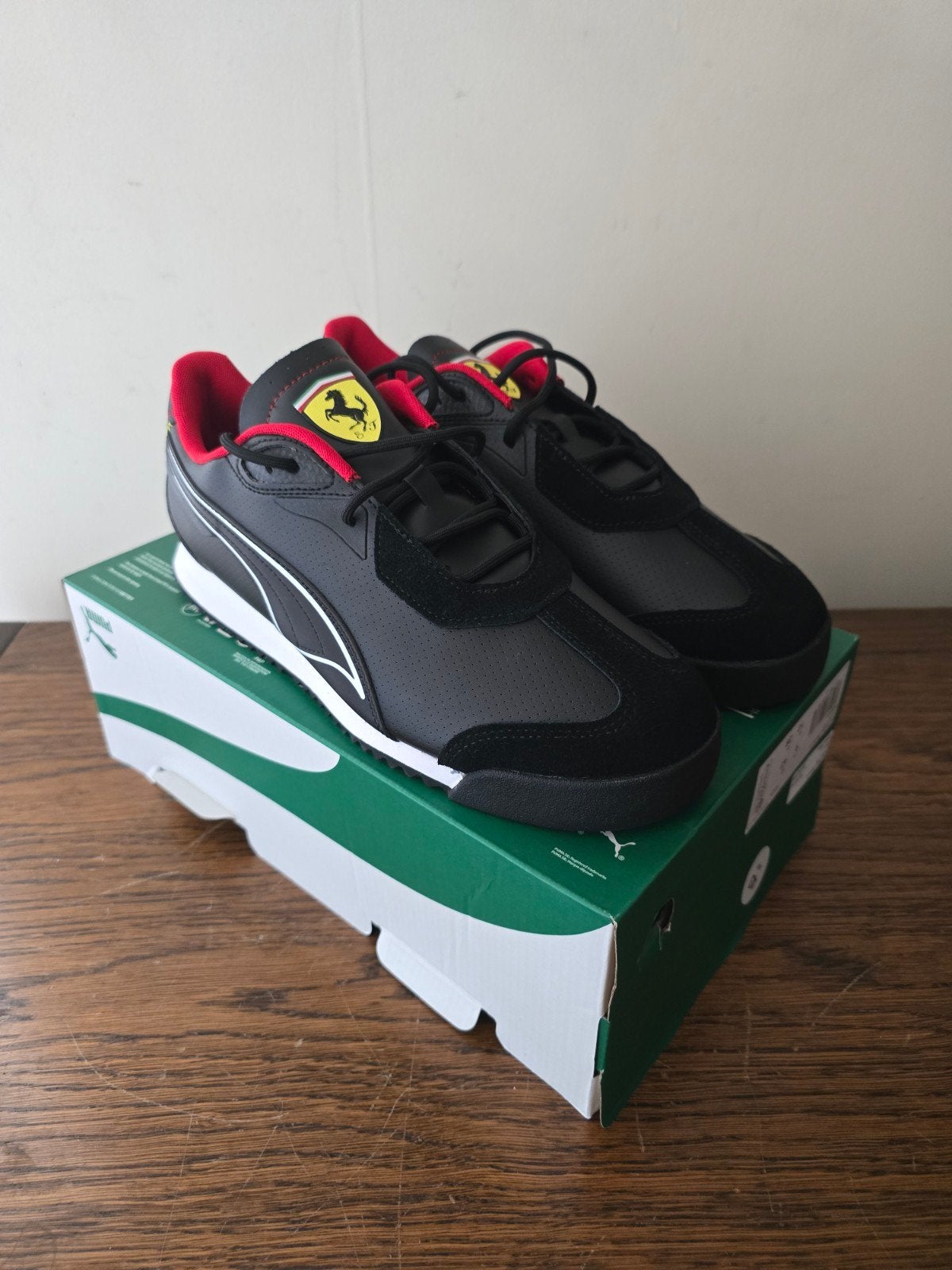 Puma Roma S Scuderia Ferrari - Maat 44 - Nieuw, Puma, Zwart, Nieuw, Ophalen of Verzenden