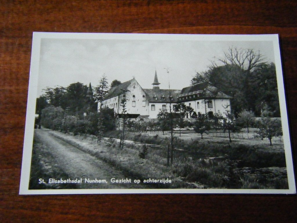 A44 - Nunhem - Klooster - 1956 - Mooi/Oud, Verzamelen, Ophalen of Verzenden, 1940 tot 1960, Limburg