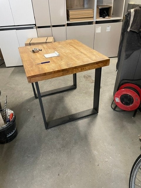 tafel 80x80, Ophalen, 50 tot 100 cm, Vierkant, Tot twee personen