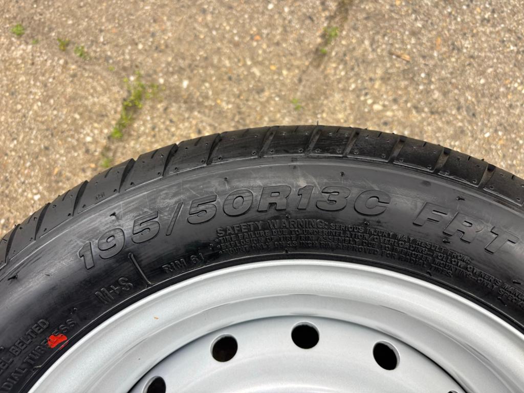 Nieuwe 195/50R13C Aanhangerwiel/Trailerwiel 104/101N 900KG, Auto diversen, Aanhangwagen-onderdelen, Ophalen, Nieuw