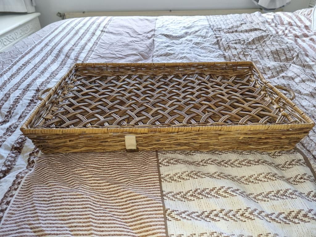 Riviera maison rustic rattan dienblad, Huis en Inrichting, Ophalen of Verzenden, Zo goed als nieuw, Rond, Riet