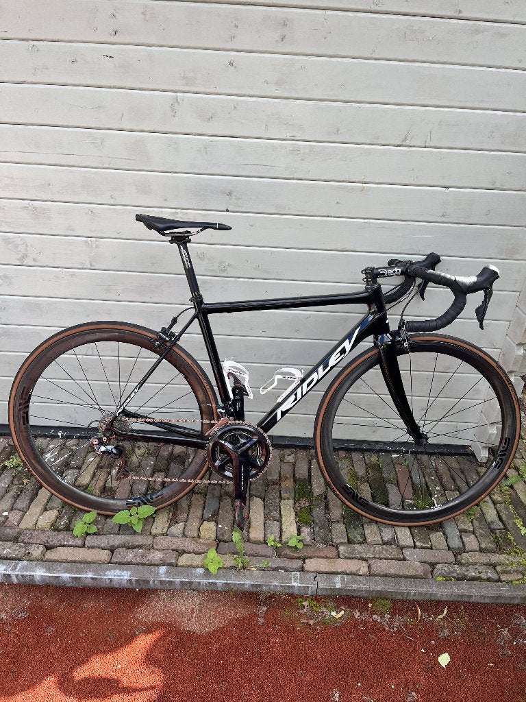 Ridley Helium SL Dura Ace / Enve SES 3.4, Gebruikt, Carbon, Meer dan 20 versnellingen, 53 tot 57 cm