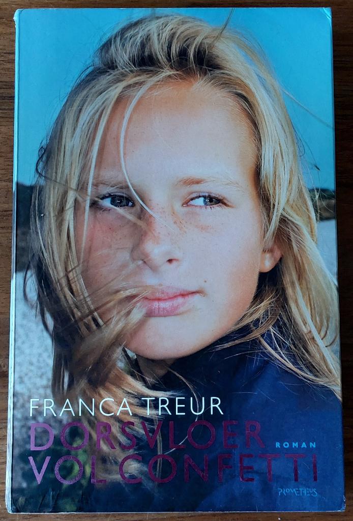 Dorsvloer vol confetti - Franca Treur, Ophalen of Verzenden, Gelezen, Franca Treur
