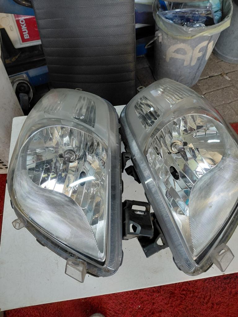 Koplampen set voor Toyota Yaris (2006-2011), Auto-onderdelen, Verlichting, Ophalen, Gebruikt, Toyota