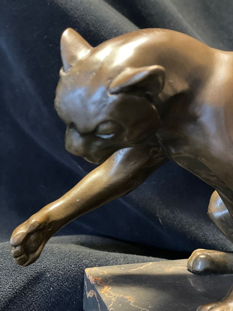 Zittende Poes op natuurstenen sokkel.Brons, Ophalen of Verzenden, Gemerkt, Brons, Beeld