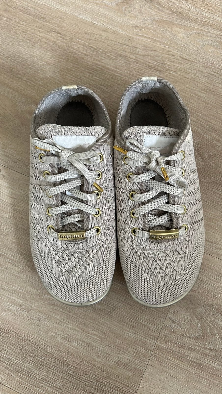 Leguano barefoot - maat 39, Kleding | Dames, Schoenen, Beige, Ophalen of Verzenden, Sneakers of Gympen, Zo goed als nieuw
