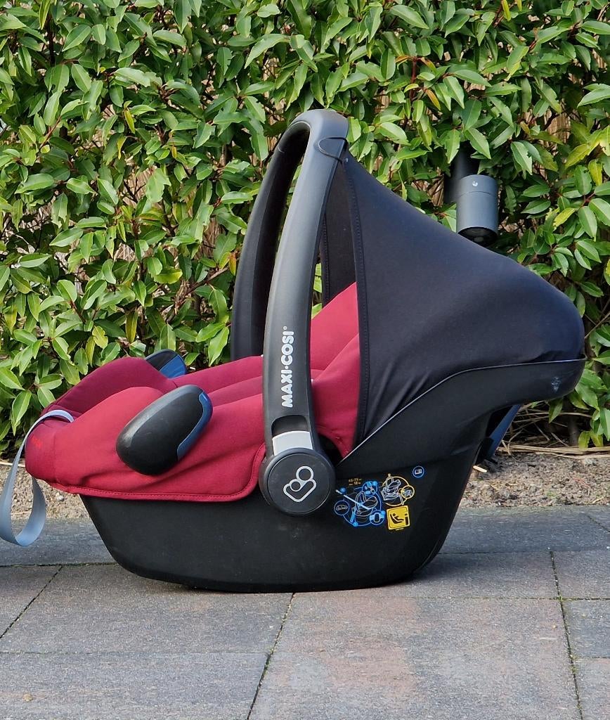 Maxi Cosi Rock (1 st), Ophalen, Autogordel of Isofix, Zijbescherming, Zo goed als nieuw