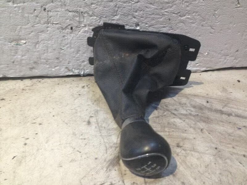 VERSNELLINGSPOOK HOES en knop Ford EcoSport (JK8), Gebruikt, Ophalen of Verzenden, Henry-Ford-Straße 1 50735 Köln, DE, Ford-Werke GmbH
