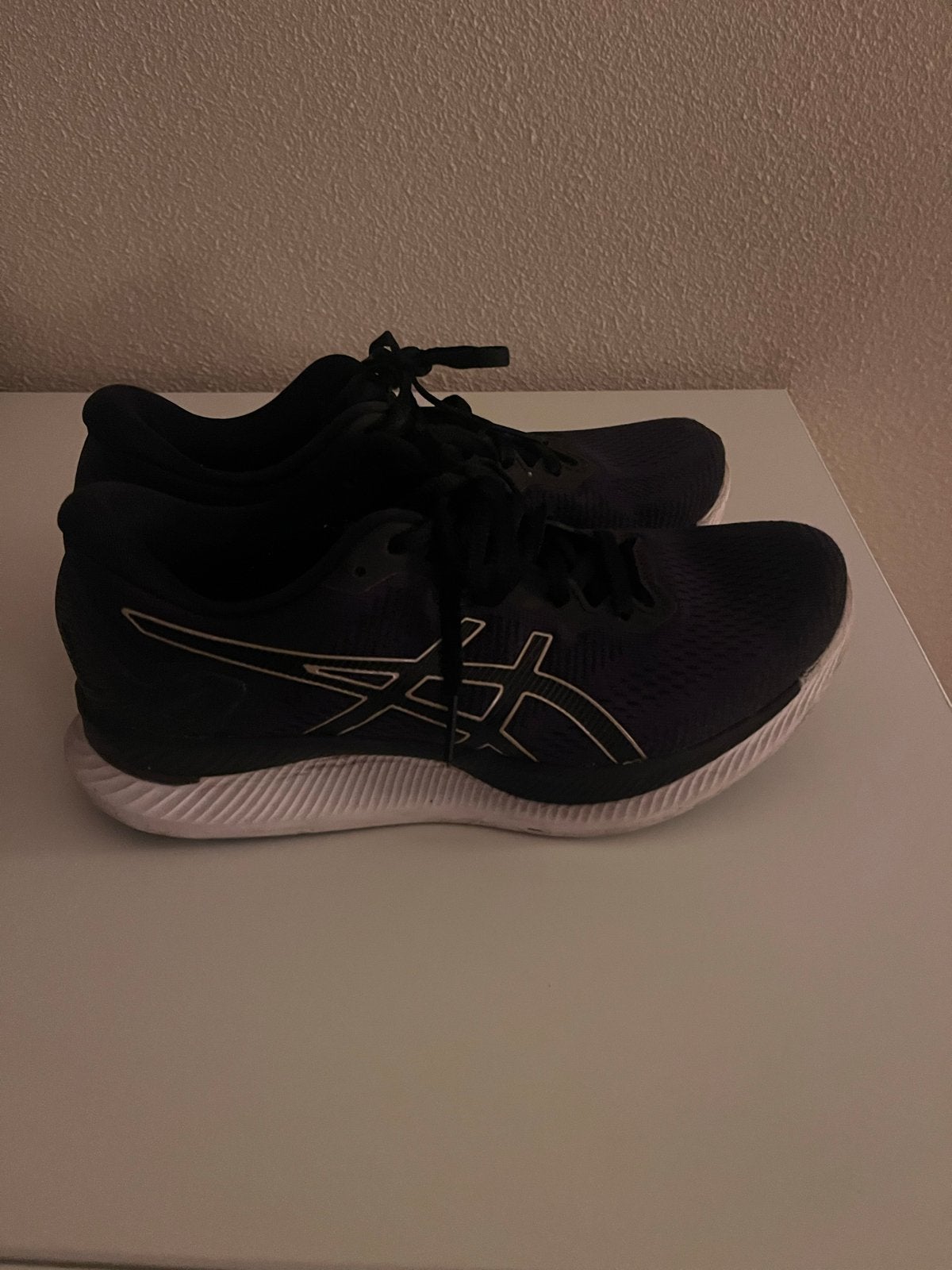 ASICS Glideride hardloopschoenen - Maat 39,5 - Goede staat, Gebruikt, Hardloopschoenen, Ophalen of Verzenden, Hardlopen