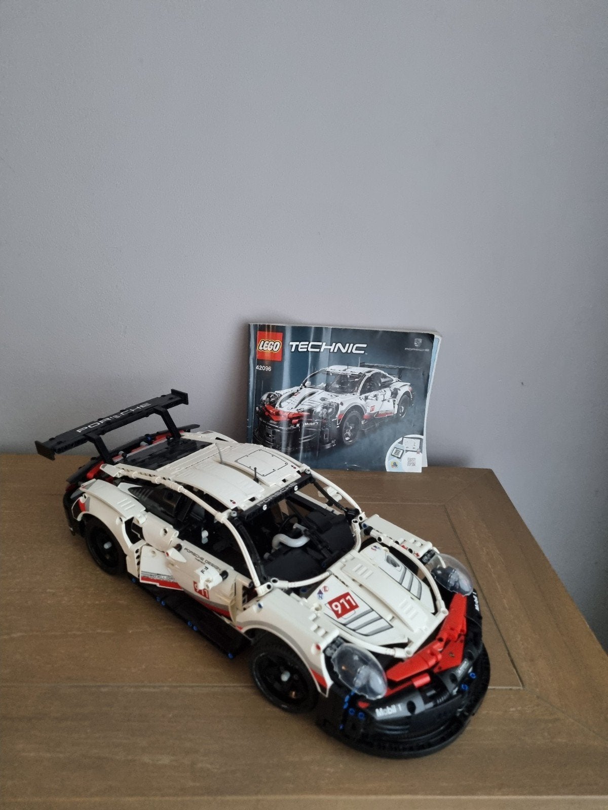 LEGO Technic Porsche 911 RSR (42096) met handleiding, Ophalen of Verzenden
