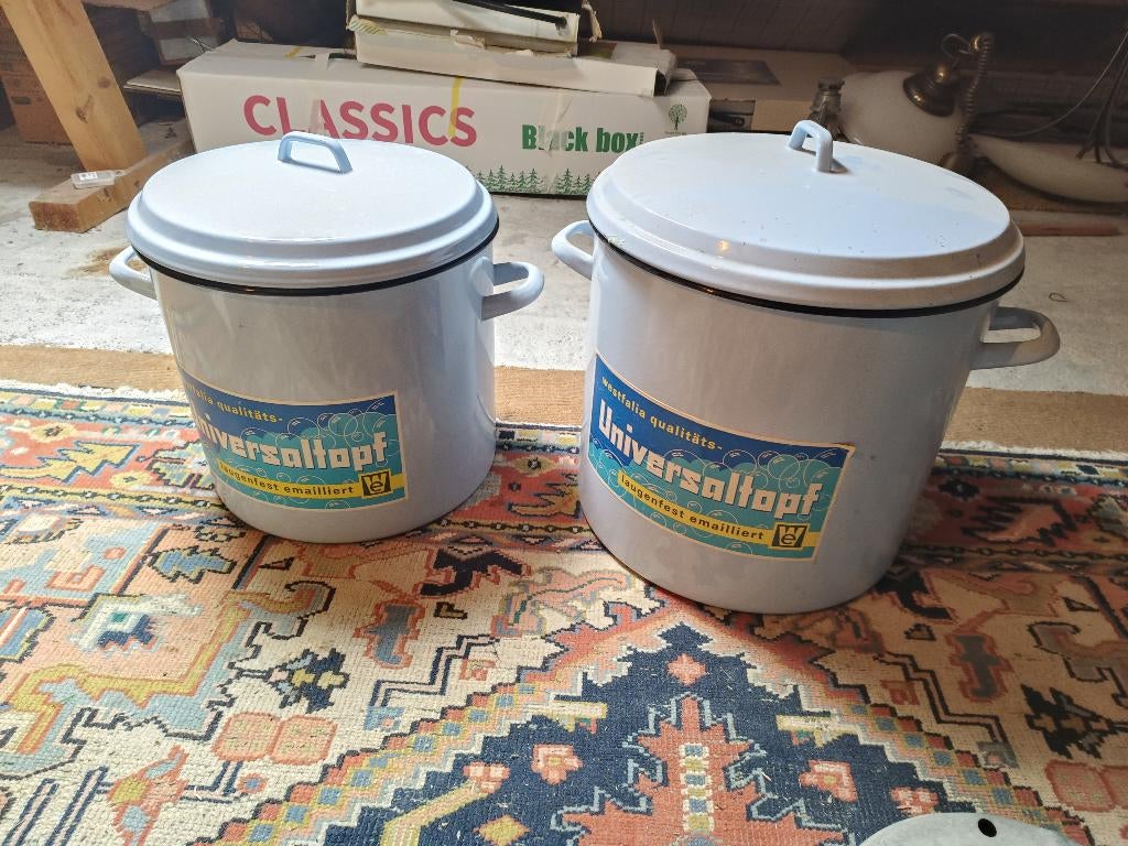 Twee Geëmailleerde wastobbes nieuwe, Ophalen