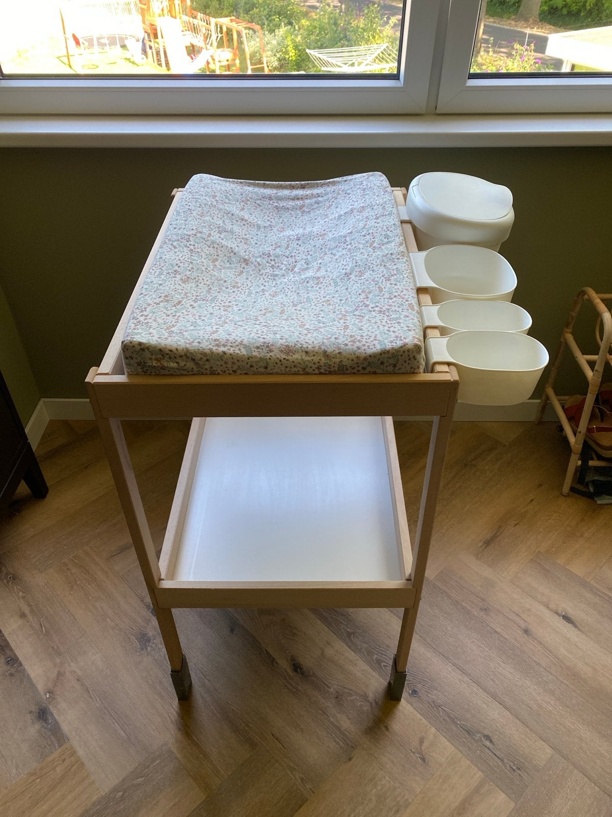 Aankleedtafel Ikea, Aankleedkussen, Zo goed als nieuw, Standaard, Ophalen