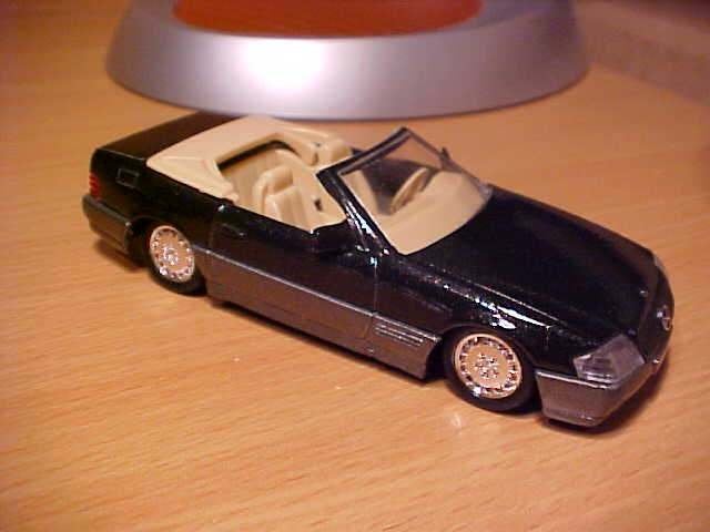 Solido - Mercedes 500 SL [zwart] 1/43, Ophalen of Verzenden, Gebruikt, Auto, Solido