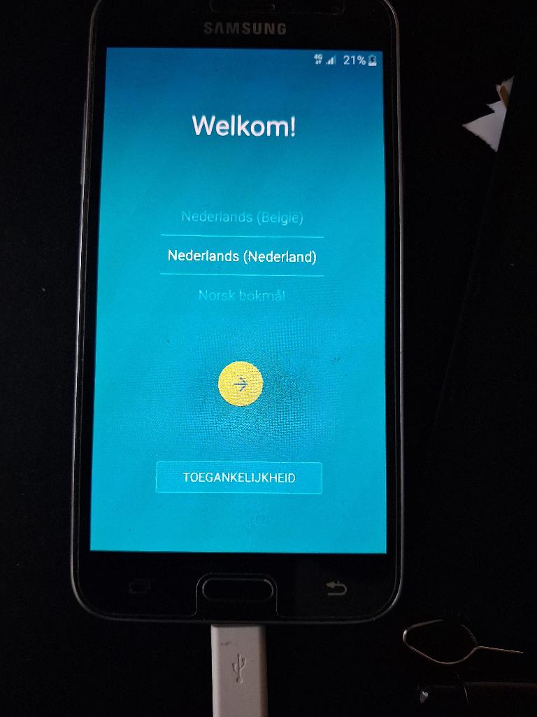 Samsung Galaxy J3-6 16 GB Android 5.1, Telecommunicatie, Mobiele telefoons | Samsung, Gebruikt, Overige modellen, Verzenden, Zwart