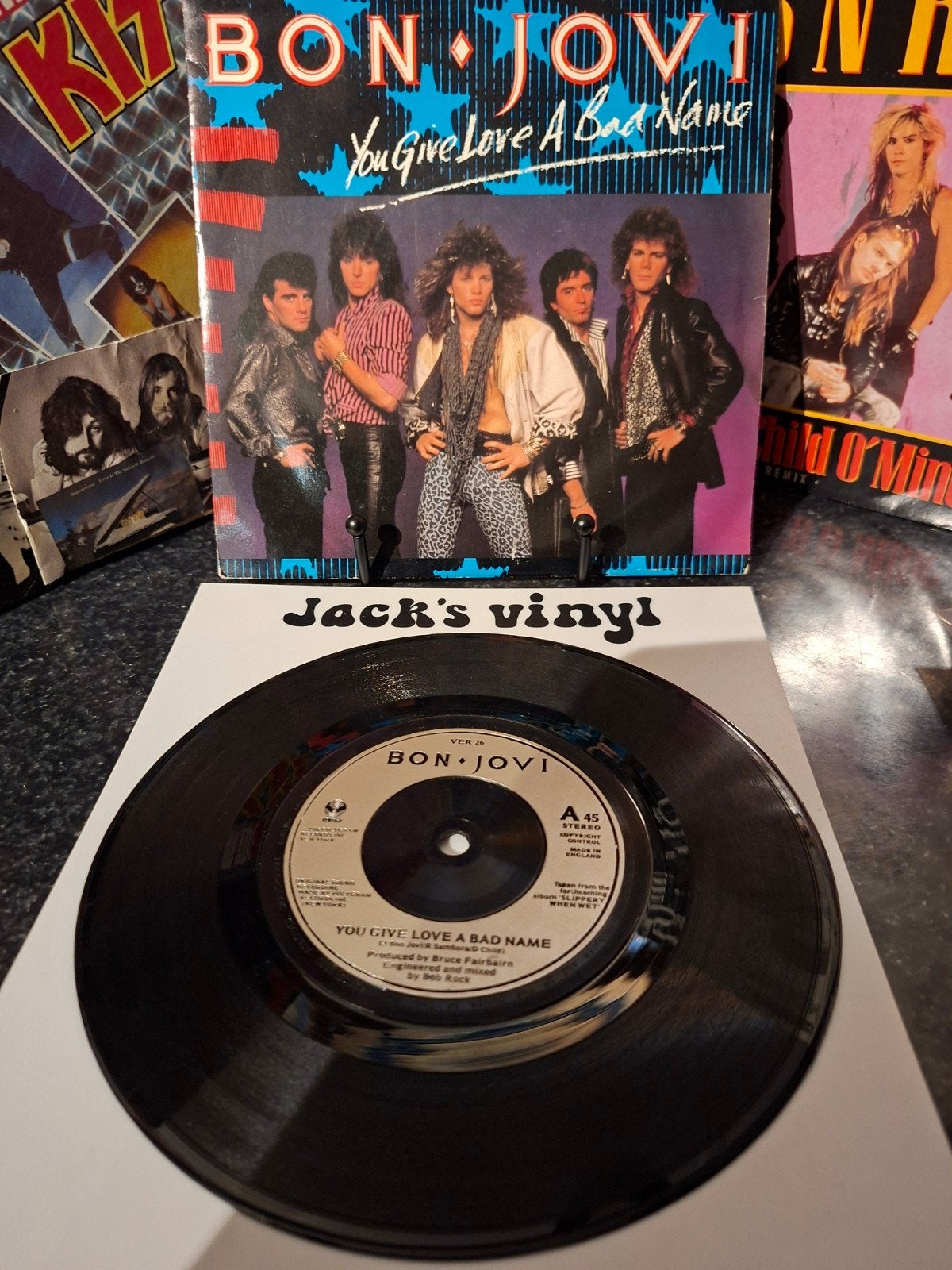 Bon Jovi - You Give Love A Bad Name 7 inch 1986, Cd's en Dvd's, Vinyl | Rock, 7 inch, 1980 - 1989, Ophalen of Verzenden, Poprock